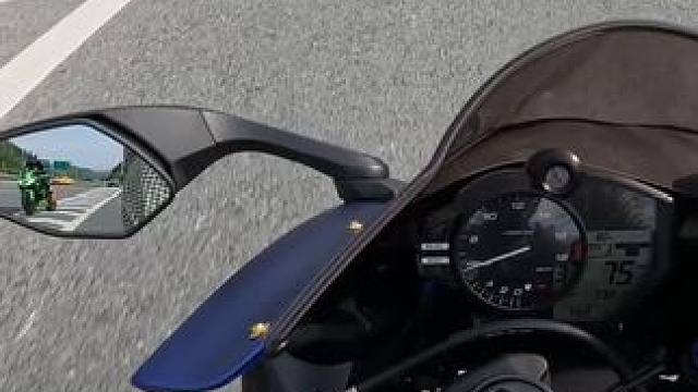 偶遇一台忍4 有点快#机车 #第一视角 #雅马哈r6 #川崎ninja400