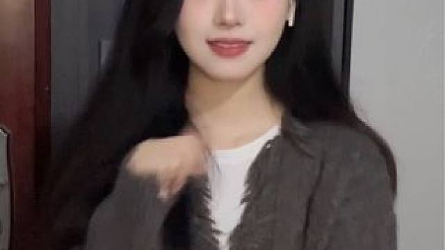 俺来噜#甜妹 #扭一扭 #手势舞