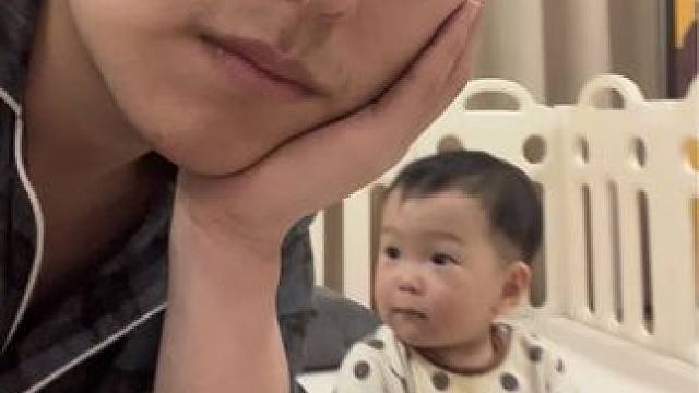 早上好，亲爱的朋友们#婚后生活 #人类幼崽越养越上头 #一身反骨的人类幼崽 #人类幼崽迷惑行为大赏 