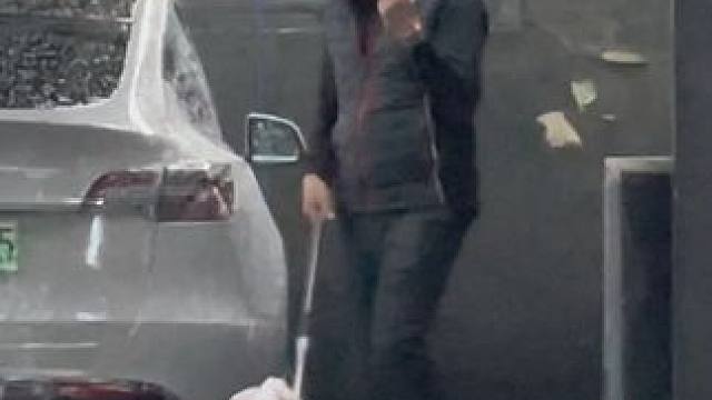 我的好兄弟will说，过年了，给大家跳段科目三吧！并用爱的手势向我送来了新春祝福！#科目三 #科目三