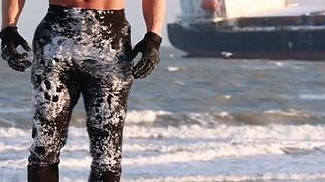 “留在码头的船才最安全” “但那并不是造船的目的”