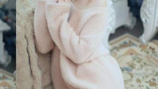 带胖点老师拍个纯欲风写真#拍摄花絮 春节摄影大赏 #上海约拍 #这样拍也太有氛围感了吧