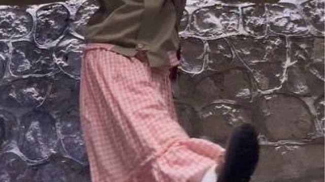 甜甜喜欢～#甜妹 #浅跳一下 #Mrchu #apink