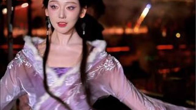 #来葛仙村过几天神仙日子 #山海有灵聚首葛仙 #葛仙村#来葛仙村看神兽灯展  过年当然要赏灯看烟花啦