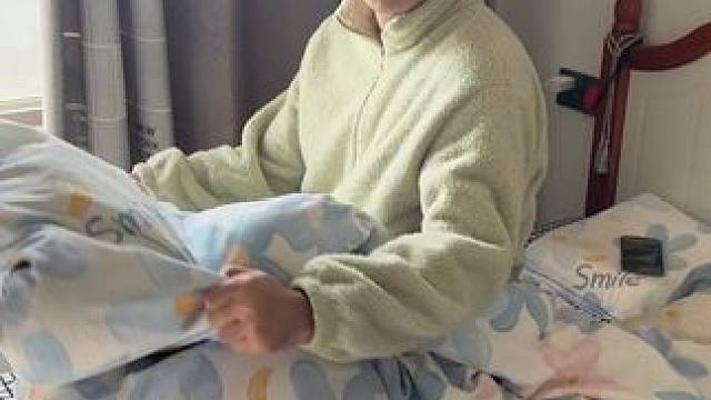 小俊哥;港股大过年不休息?这也太敬业了吧! #游戏  #回合制 #怀旧游戏 #梦幻西游