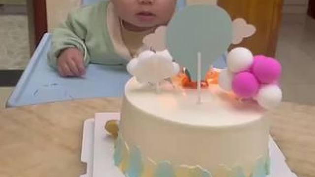 #宝宝生日 #愿你一生被爱 #过生日要有仪式感 #最纯真的笑容 #爱你哟么么哒