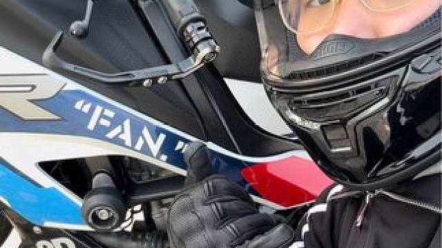 第一次骑仿赛回家，体验感拉满了#机车 #宝马s1000rr