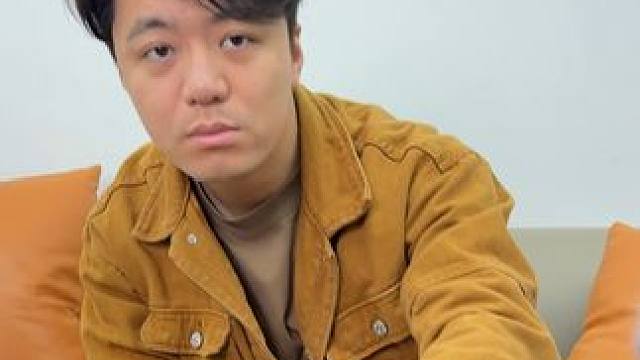 劝他一万句不如给他一瓶迈可乐润喉糖，材料选用进口蜂胶和桉树油，清清凉凉又解腻#润喉糖#零食推荐