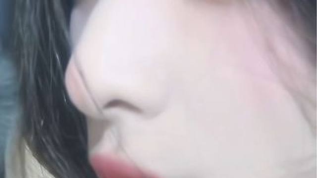 #怼脸拍 #侧颜 #氛围感 新的一年 新的期待