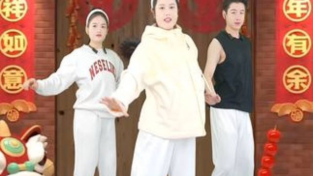 祝姐妹们龙年大吉，新的一年万事兴龙，心想事成，平安喜乐！~