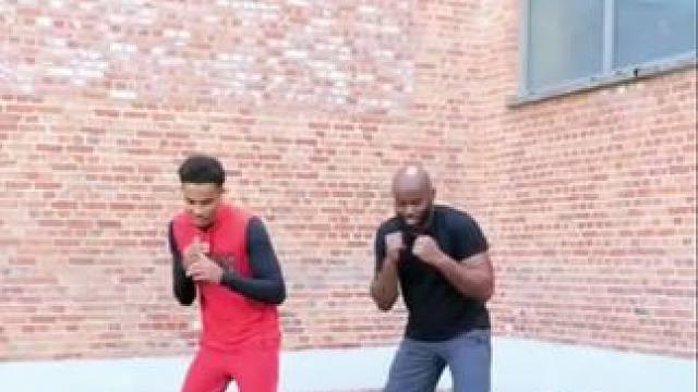 拳击实战拳法练习教学示范 铁子们记得点赞收藏反复观看勤加练习#拳击 #防身术教学 #一招制敌 #格斗