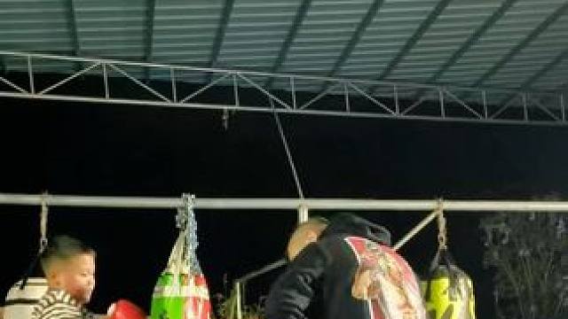 #零基础学格斗 #踢拳 #自由搏击 #少儿搏击 #龙家冲