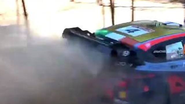 满天尘埃 低空漂移 空中拐弯快到飞机都追不上 观赏性堪比好莱坞大片 #wrc拉力赛