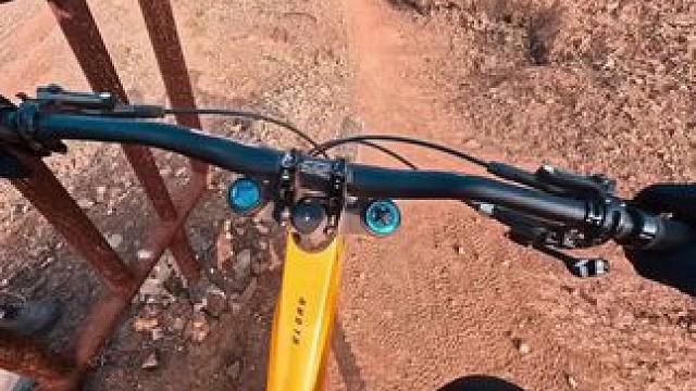 #山地车速降 #山地车越野