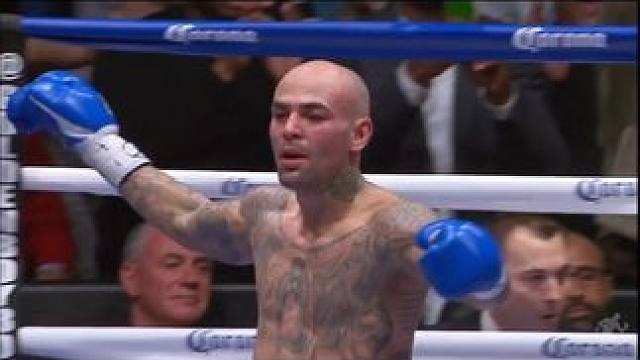 拳坛老将克拉左大爆冷门，一拳KO超级新星奥提兹！#拳击 #kotv #拳王