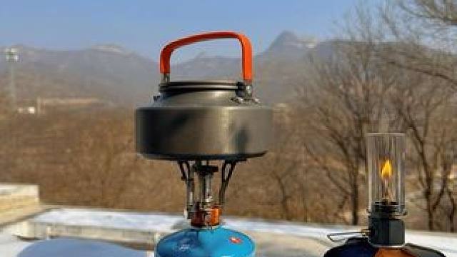 在大山里泡一杯热茶 独享这份宁静#户外 #享受安静 #享受这悠闲时光 #爱机车爱生活