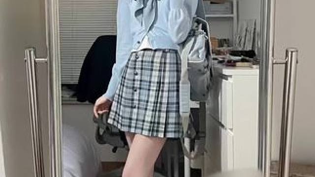 我呢 永远明媚~
#jk女孩上线 #jk日常 #日系穿搭 #jk穿搭