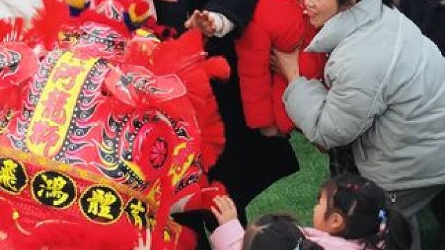 九峰山景区 #养在九峰山  律回春晖渐，万象始更新，日有熹，月有光，富且昌，寿而康，新春嘉平，长乐未