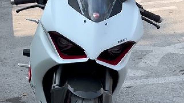 外人：骑摩托车回家过年 肯定在外头混的不好#机车 #摩托车 #摩托车返乡