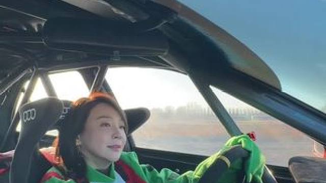 网红青蛙加科目三，祝点赞的朋友平平安安，下一期还想看我穿什么“不能穿”的衣服秀操作，评论区见#网红青