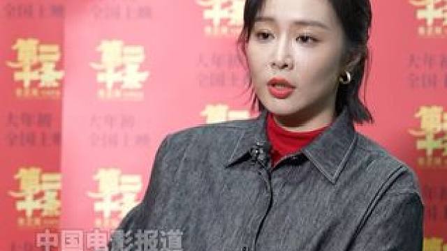 #高叶练手语错了再加50遍 #高叶 在#电影第二十条 中为了熟练掌握手语，给自己定的就是练五十遍，出