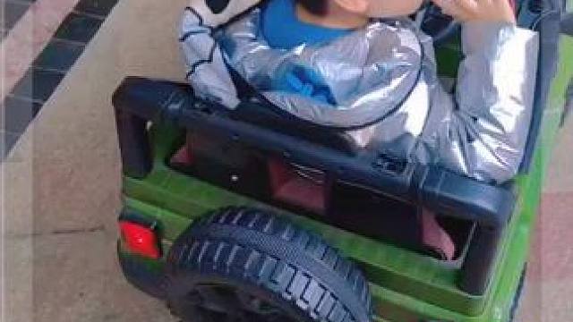 #这条gai最靓的仔 #日常遛娃系列 #撒欢儿 最后只有一句～哦豁～