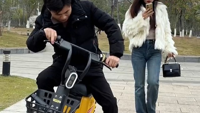 女人也爱嫉妒恨啊