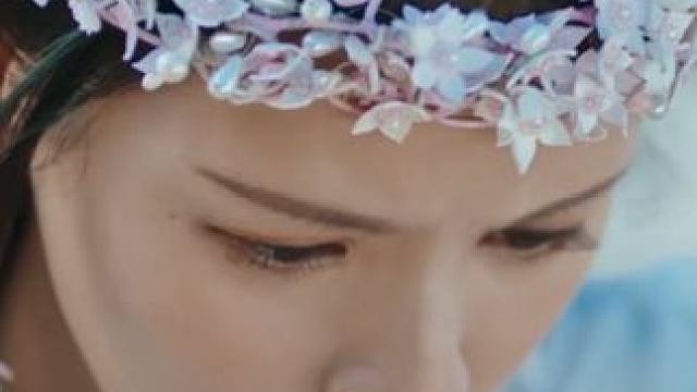 她救他一命，他护她一生
#电影北冥有鲲甜虐上头 #电影北冥有鲲