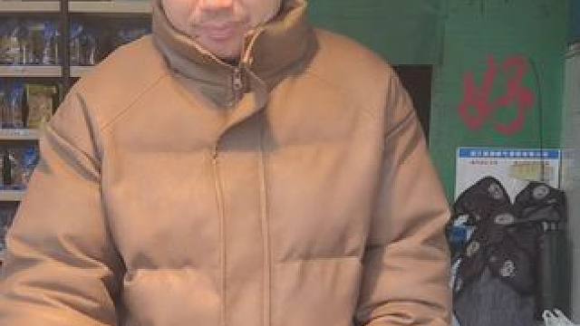 #栗子哥 #镇江 #匠心精神 #炒板栗 #休闲零食 想吃免费的，失望了！