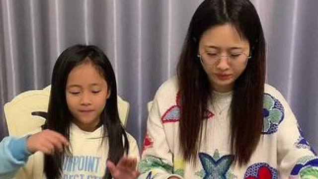 对颜色游戏 #趣味游戏 #桌游 #亲子互动 #亲子益智游戏