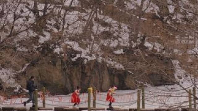 九峰山景区 #养在九峰山 、刚才我翻一个女孩子的朋友圈翻着翻着就爱上了觉得她太可爱了退出来准备看看是