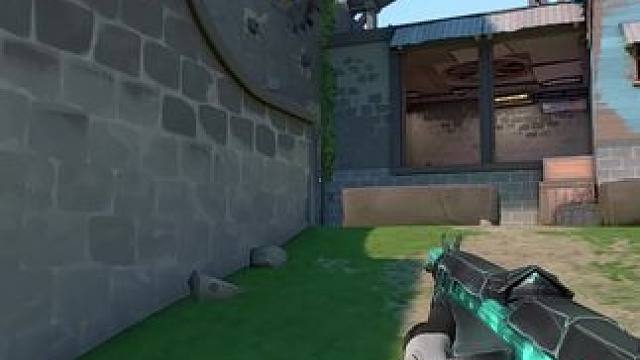 痛！！！太痛了！！！在美好的节日把我帅气正义框框点头剪成这样更痛了！！！！#无畏契约 #瓦罗兰特 #