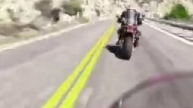 #摩托车 #第一视角 #压弯 #跑山压弯 #爱机车爱生活