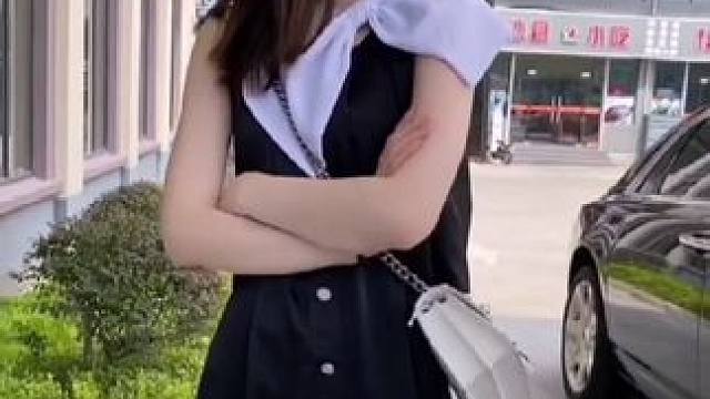 #车展模特 #模特美女 #邻家女孩 #全网笑容最治愈女孩 @金号官方旗舰店 #洗笑颜开好事来