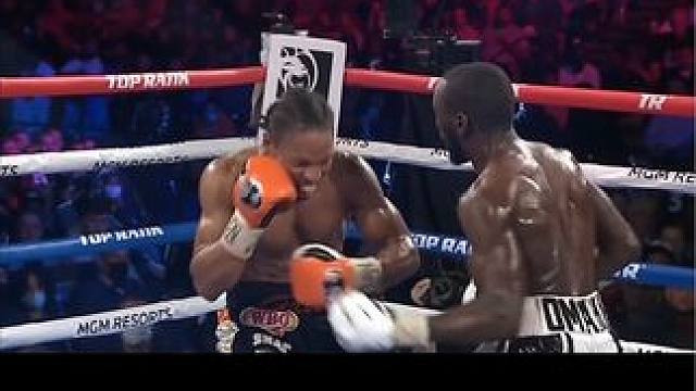 这一战让拳坛猛张飞波特备受打击，拼尽全力仍然惨遭KO#拳击 #kotv #拳王 #波特 #克劳福德