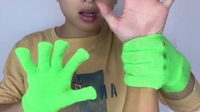 #魔术教学 #给大家变个魔术 #教你一招 #每天学一招 #绝活必须展示一下 这不是我的手