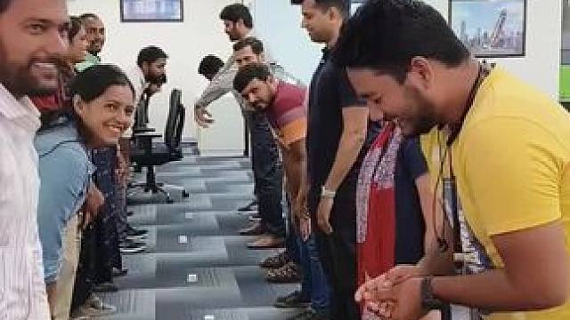 办公室趣味游戏#团队游戏 #趣味游戏