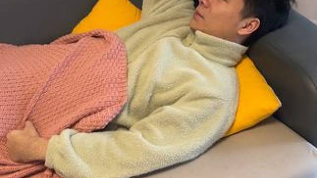 小俊哥:到底有啥事啊,你可别瞒着我啊! #游戏 #回合制 #怀旧游戏 #梦幻西游