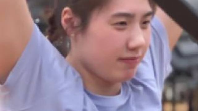 新年的第一堂力量训练，龙腾虎跃！#张雨霏 #游泳运动员 #爆发力训练