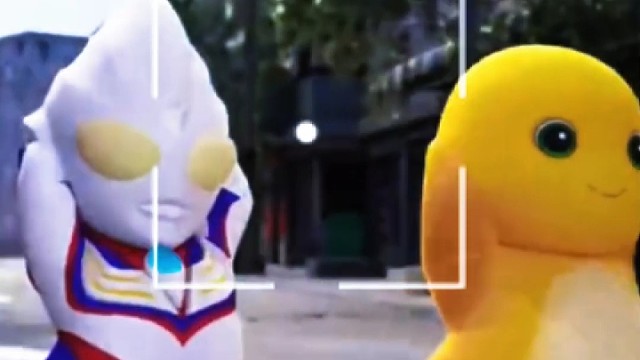 奶龙加奥特曼好酷炫呢