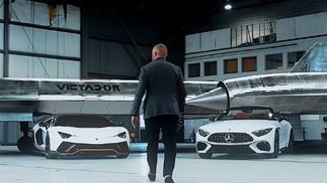 “谁家少爷车库认领一下” #兰博基尼 #劳斯莱斯