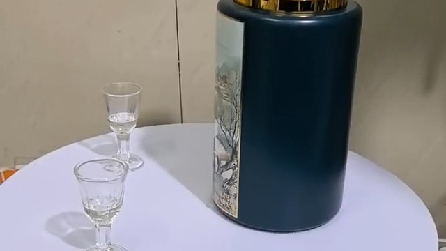 旋转展示台电动转盘电商直播带货拍摄视频
旋转展示台 电动转盘 直播带货 拍摄视频 云台转台 橱窗柜