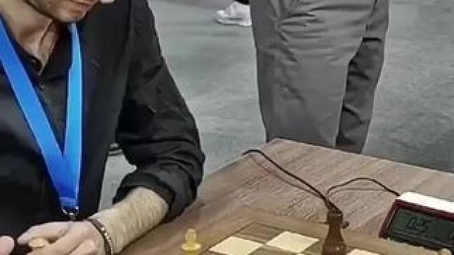 超快棋中我们时常会在走完棋之后发现走错了#象棋 #国际象棋