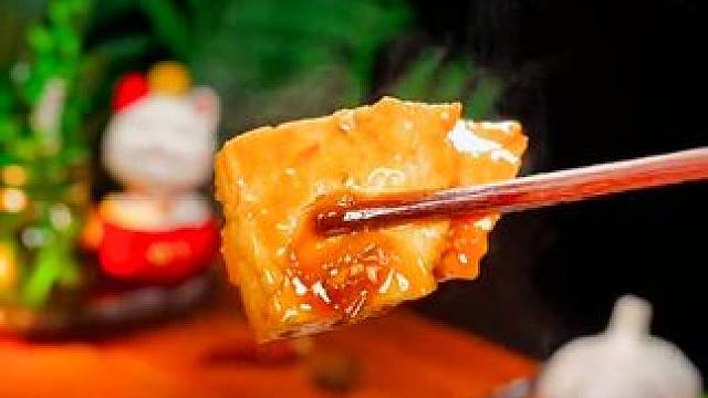 给大家分享洋葱炒豆腐的做法，赶紧做起来试试吧#我的厨房日记 #学会快去试试吧 #懒人美食教学 #日常