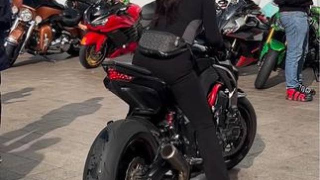 #专业动作请勿模仿