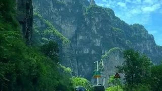 马上就要春天了，好想艾特朋友来一场说走就走的自驾游！#旅游 #自驾 #美景 #朋友