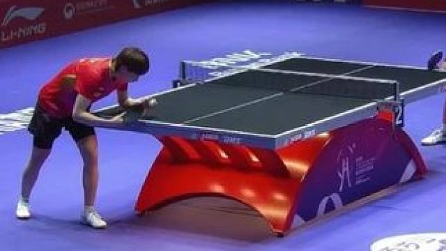 正播釜山团体！莎莎意外输球！重压之下，王曼昱稳定军心！