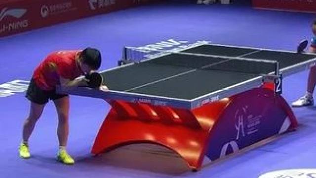 正播釜山团体！莎莎遭遇疯狂阻击，对方狂追3个盘点，吓死人！ #国乒