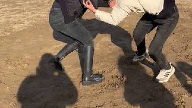 摔得过瘾，希望你们看得也开心#男女混合自由式摔跤