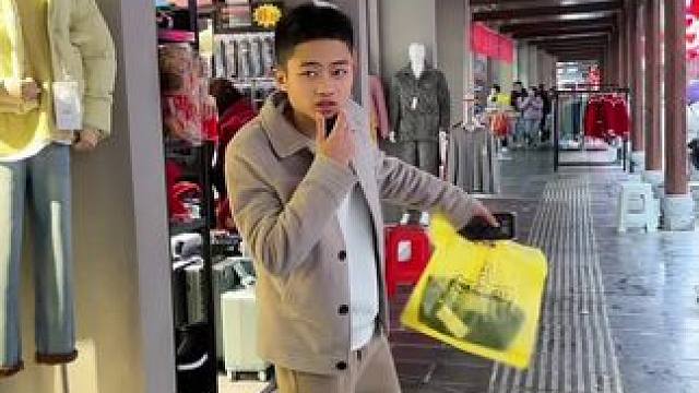 欢迎来到你来评论我来挑战下期挑战什么 评论区见#挑战评论区 #你来评论我来挑战